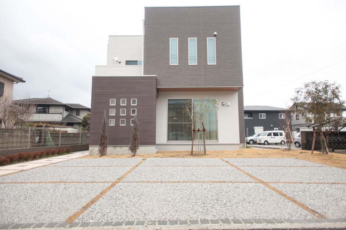 Y様邸　福岡県行橋市　軸組パネル工法なので地震に強い住宅ですサムネイル